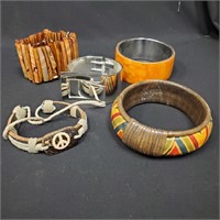 (5) Bracelet Collection