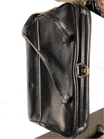 Vintage unbranded black leather handbag