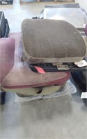 SEMI TRACTOR SEAT CUSHIONS AND BOTTOMS