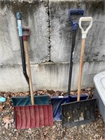 4 snow shovels