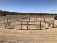 Round Corral from 11 12' Panels, 1 gate