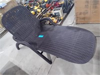 Plastic Wicker Chaise Lounge Chair