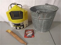 Live Bait Bucket, Galvinzed Bucket, Filet Knife