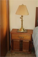 Pair (2) of Wooden Bedside Tables & Lamps