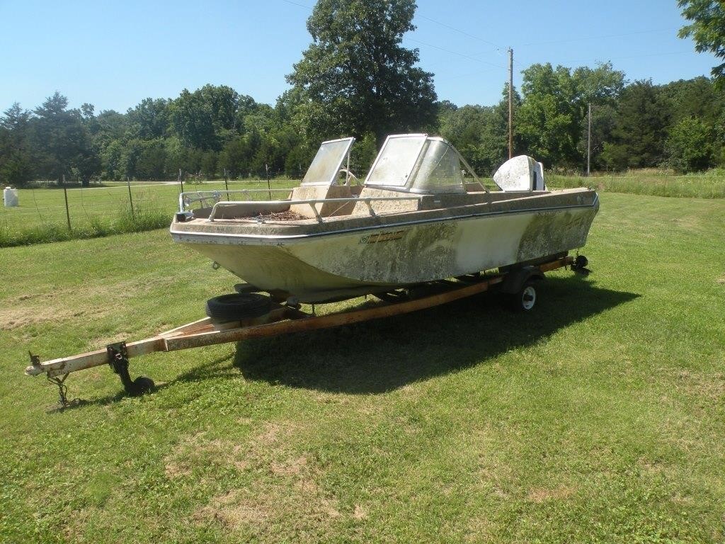 Winner Trihull Boat W/ 85 HP Johnson & Trailer