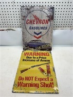 2 METAL SIGNS (CHEVRON AND HUNTING)