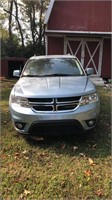 2013 Dodge Journey  3rd seating , does run and