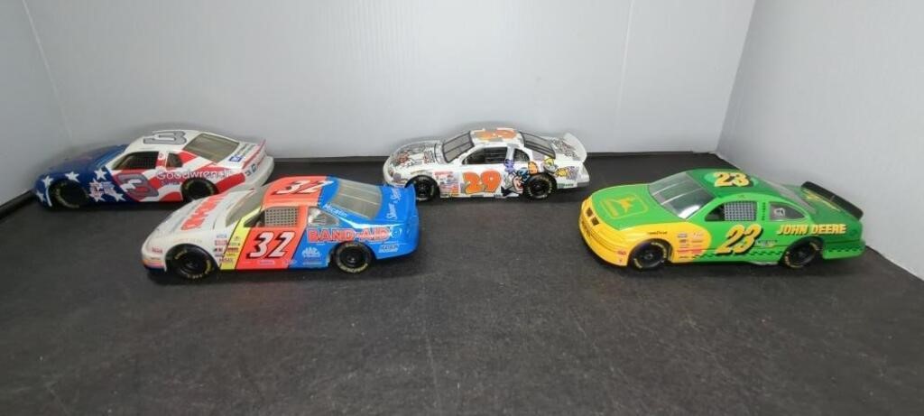 4 RACING CHAMPIONS 1:24 SCALE DIE-CAST CARS