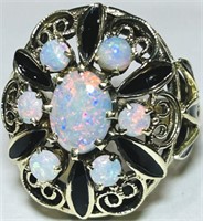 A LARGE VINTAGE 14KT YELLOW GOLD OPAL & ENAMEL