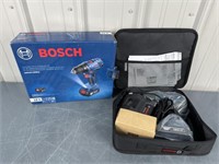 ••New in Box•• Bosch 1/2 Drill/Driver kit