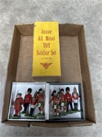 Junior all metal toy soldier set