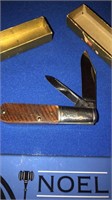 Two bladed Remington pocket knife with box
