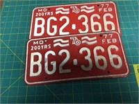 Matched set bicentennial plates