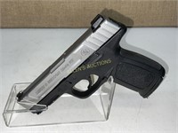 SMITH & WESSON SD40VE .40 S & W