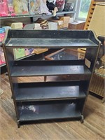 4 Tier Wooden Bookcase w/Pegged Ends