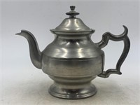 Vintage Woodbury pewter teapot