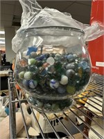 LARGE LOT OF MARBLES