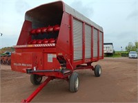 Miller Pro 5100 Forage Wagon