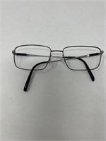 Charmant Eye Glass Frames *need Repair