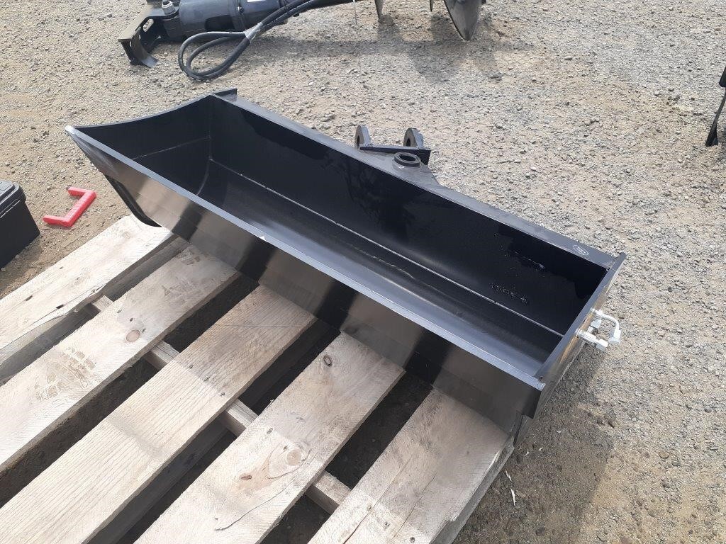 MIVA Tilting 32" Excavator Bucket