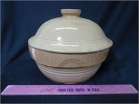 Ovenware Lidded Bowl Pottery