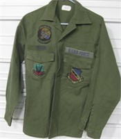 Size 33 Vintage Air Force Shirt With Patches