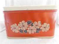 Vintage metal bread box with lid, bittersweet