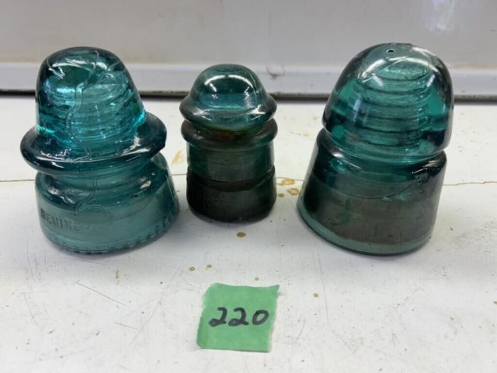 Insulators - Blue Hemingray (3)