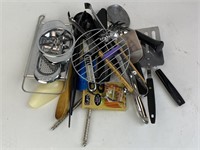 Mixed Kitchen Utensils Lot