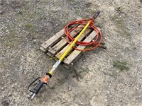D1. Hydraulic pole saw works
