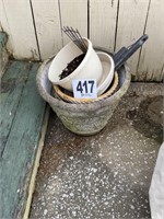 Flower Pots (Backyard)