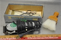 Vintage Wahl trimmer & accessories, tested