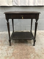 VINTAGE 2 TIER SIDE TABLE