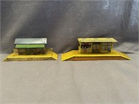 VINTAGE HORNBY TRAIN TINPLATE STATION 13 INCH