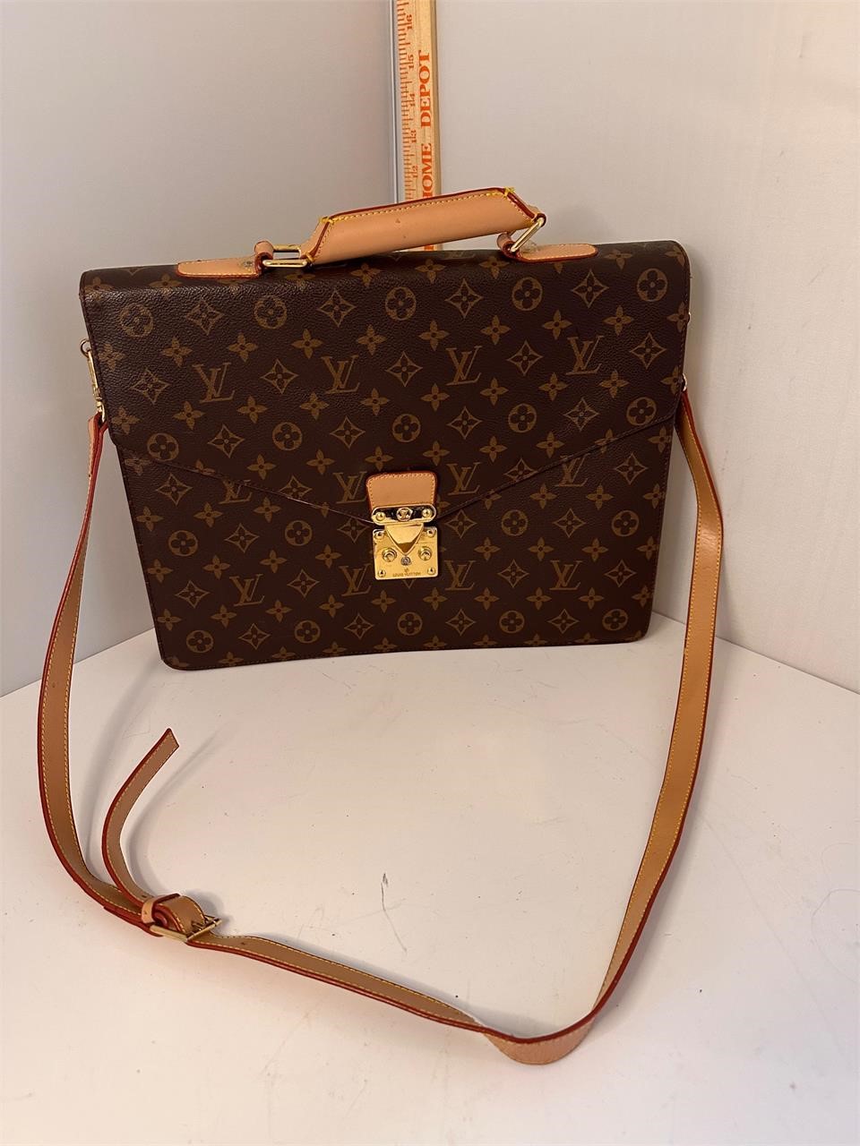 Louis Vuitton replica laptop bag