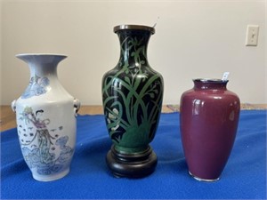 3 Asian Vases
