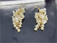 Gold Pearls and Flowers Earrings