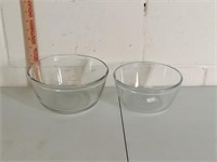 2 Anchor Hocking mixing bowls