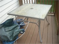 Glass top Patio Table, 42x42x30