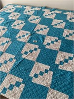 Turquoise Waltzing 5-Patch quilt - 69" x73"