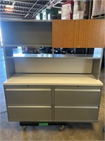 Knoll Calibre Lateral Files w/Work Surface & Hutch