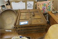 Vintage Humpty Dumpty egg crate