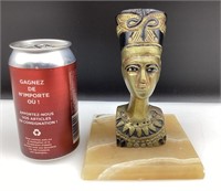 Buste de Nefertiti avec base en marbre