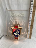 1982 Old Style Beer "Iowa You’ve Got Style" Beer