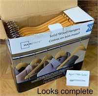 Box of 20 Solid Wood Hangers