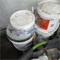 4 buckets (partial)joint compound patch