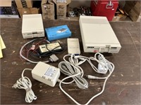 COMMODORE COMPUTER ITEMS