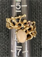 Vtg 10K Yellow Gold Coral & Garnet Artisan Ring-6