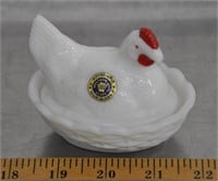 Milk glass nesting hen