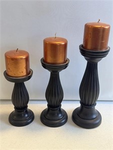 3- tiered candle and bases decor